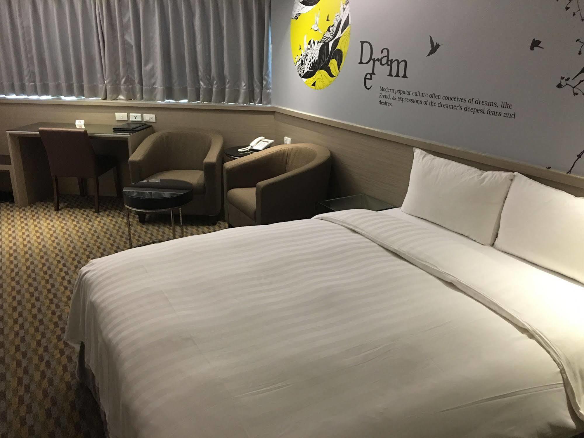 Chiayi Look Hotel Eksteriør billede